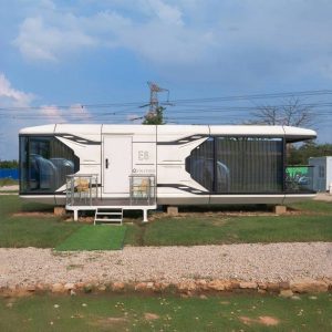 Capsule House Model E8